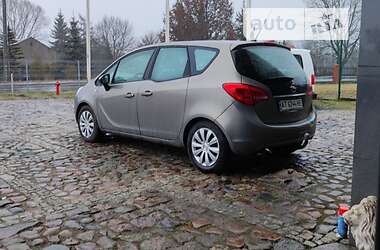 Микровэн Opel Meriva 2010 в Ивано-Франковске