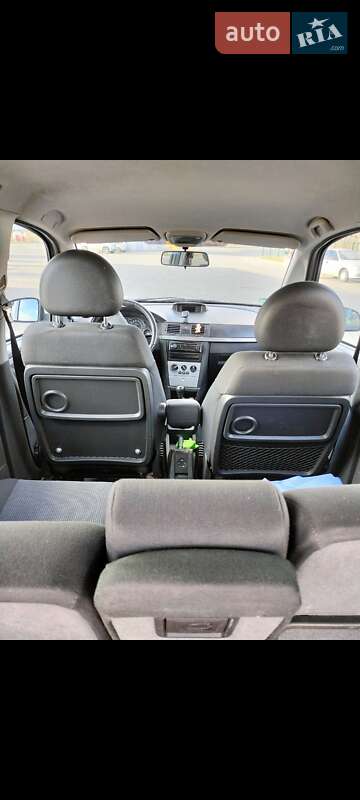 Микровэн Opel Meriva 2003 в Луцке