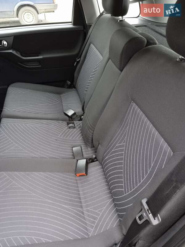 Микровэн Opel Meriva 2006 в Корсуне-Шевченковском фото 9 Микровэн Opel Meriva 2006 в Корсуне-Шевченковском