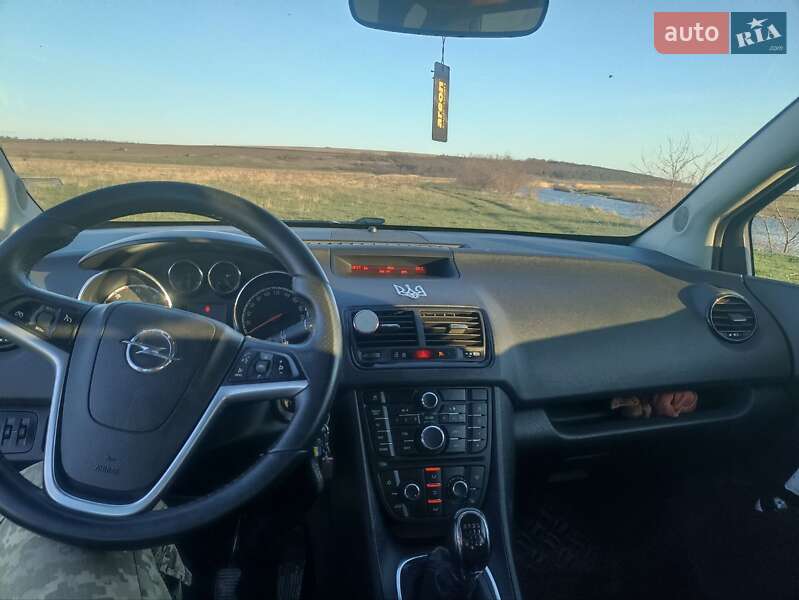 Мікровен Opel Meriva 2012 в Миколаєві