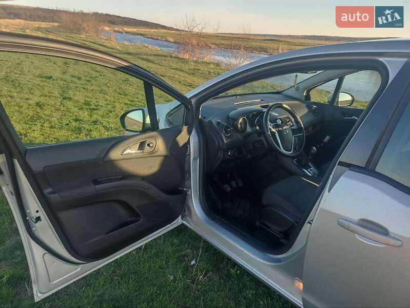 Мікровен Opel Meriva 2012 в Миколаєві