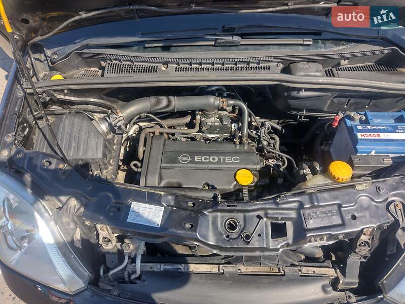 Микровэн Opel Meriva 2005 в Ровно