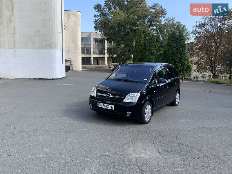 Микровэн Opel Meriva 2004 в Киеве