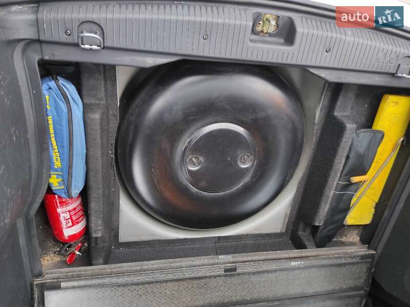 Мікровен Opel Meriva 2005 в Нововолинську