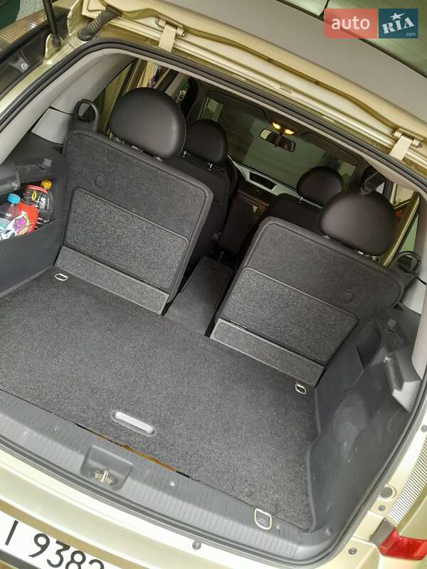 Микровэн Opel Meriva 2006 в Вишневом