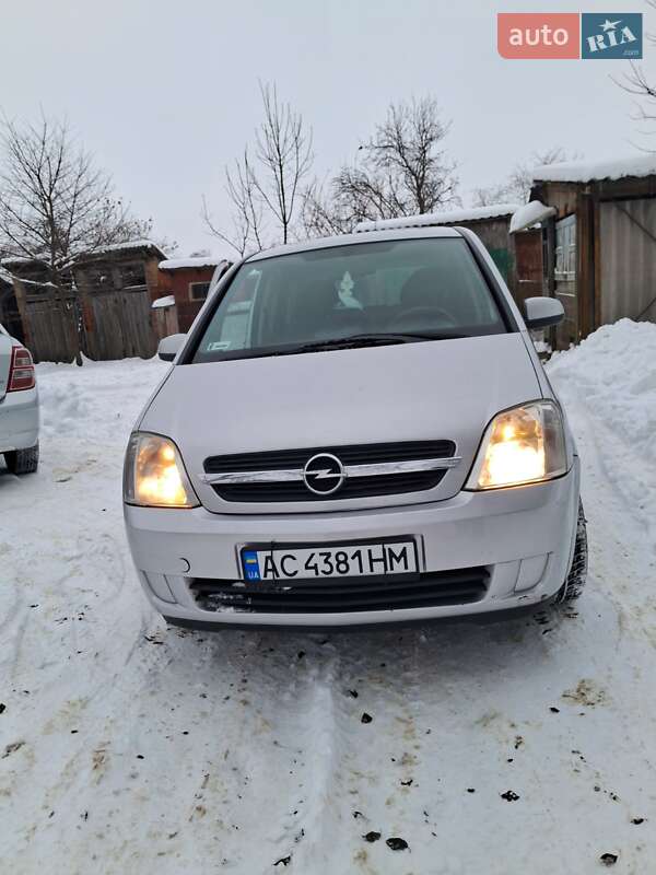 Opel Meriva 2004