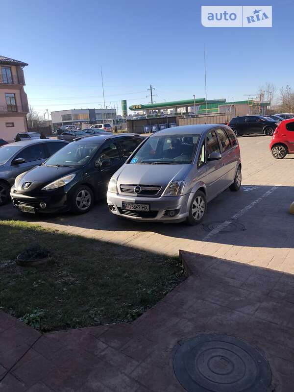 Мікровен Opel Meriva 2008 в Ужгороді