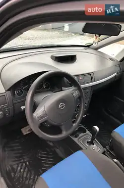Opel Meriva 2004