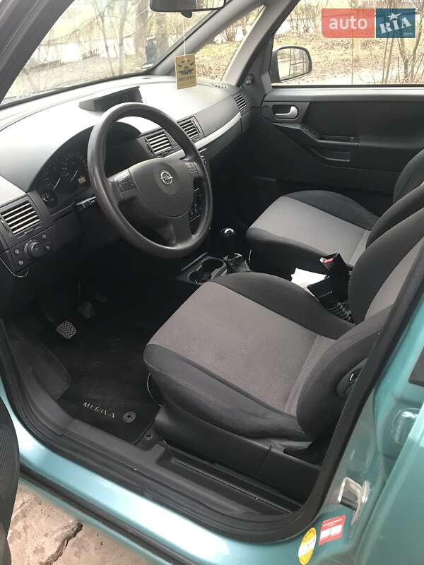 Мікровен Opel Meriva 2003 в Луцьку