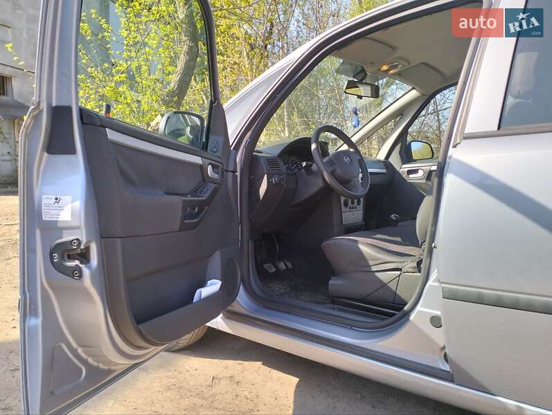 Микровэн Opel Meriva 2004 в Павлограде фото 6 Микровэн Opel Meriva 2004 в Павлограде