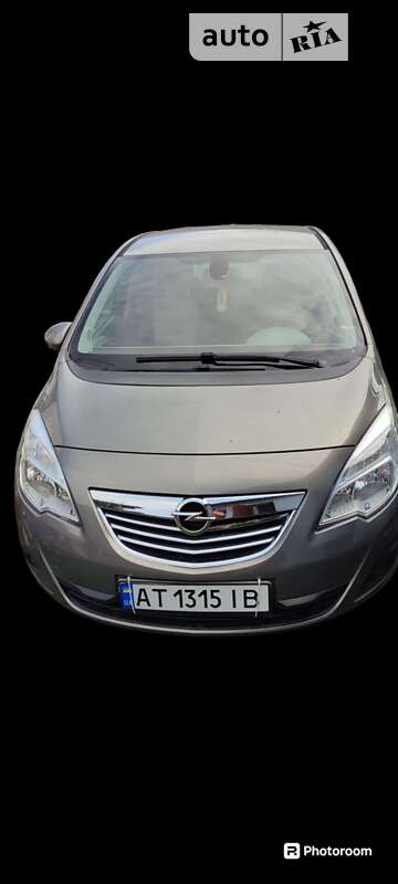 Микровэн Opel Meriva 2010 в Ивано-Франковске