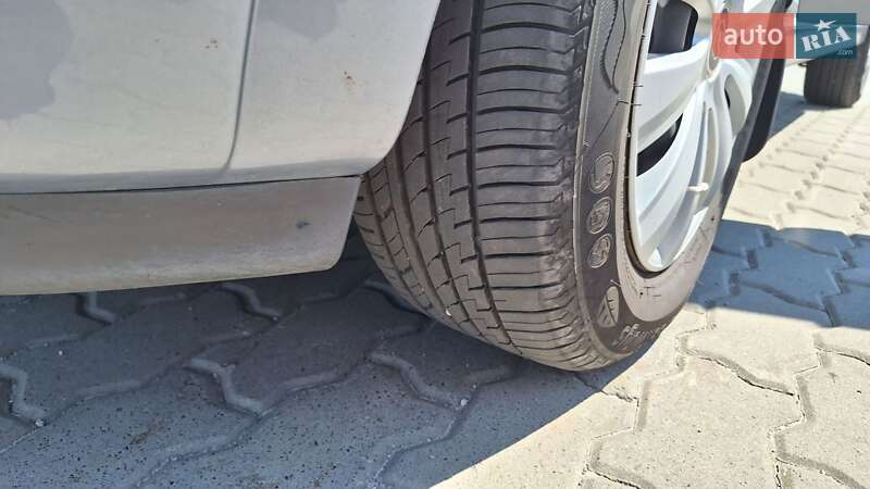 Мікровен Opel Meriva 2004 в Кременчуці