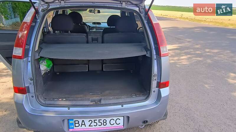 Микровэн Opel Meriva 2004 в Гайвороне