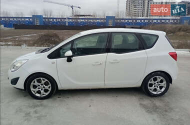 Opel Meriva 2010