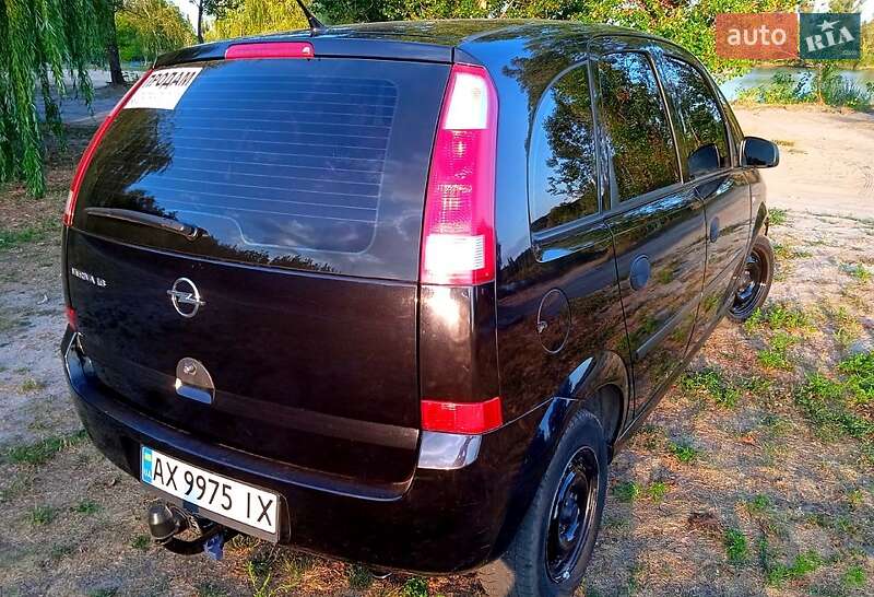 Мікровен Opel Meriva 2004 в Краснограді
