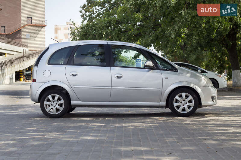 Микровэн Opel Meriva 2006 в Харькове