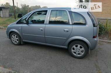 Микровэн Opel Meriva 2009 в Гадяче