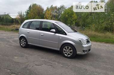 Мікровен Opel Meriva 2010 в Рівному