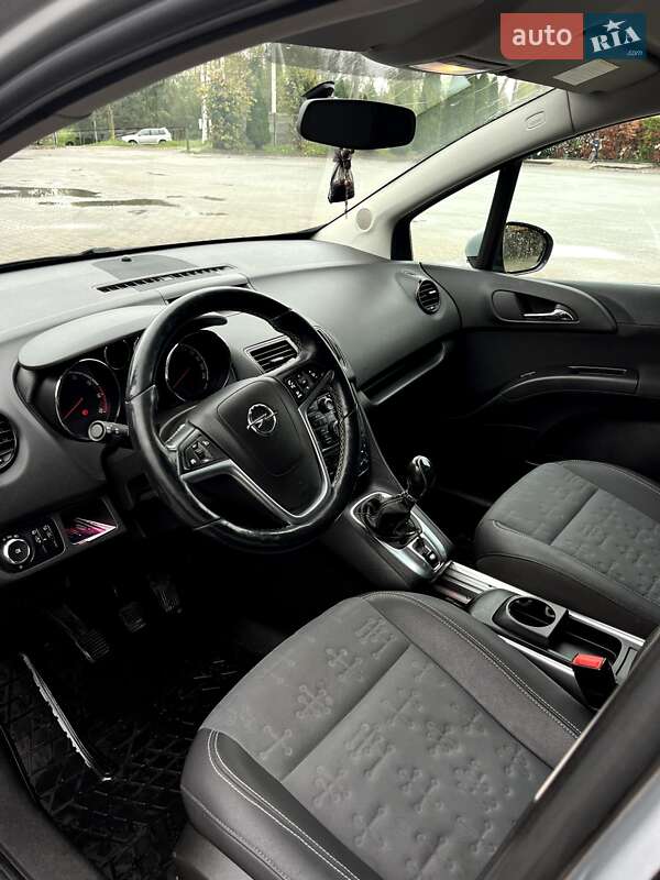 Мікровен Opel Meriva 2013 в Городку
