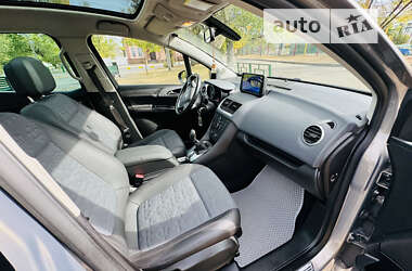 Микровэн Opel Meriva 2011 в 