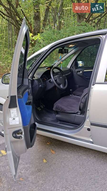 Мікровен Opel Meriva 2003 в Красилові