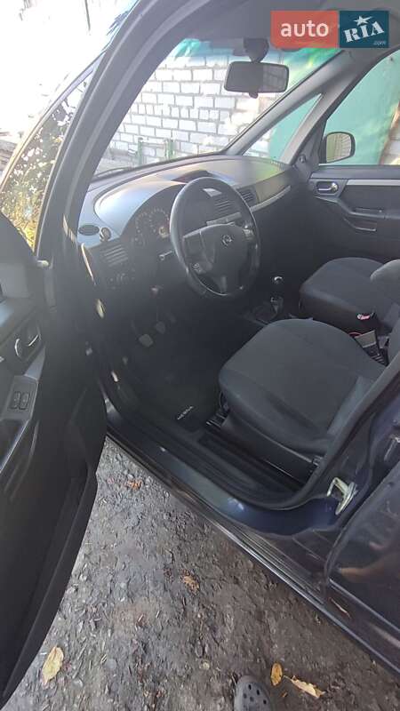 Микровэн Opel Meriva 2010 в Днепре