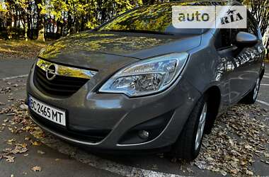 Opel Meriva 2010