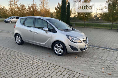 Opel Meriva 2011