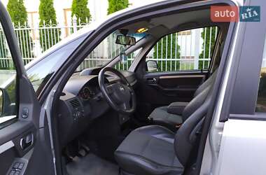 Микровэн Opel Meriva 2010 в Ровно