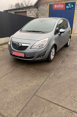 Микровэн Opel Meriva 2012 в Луцке