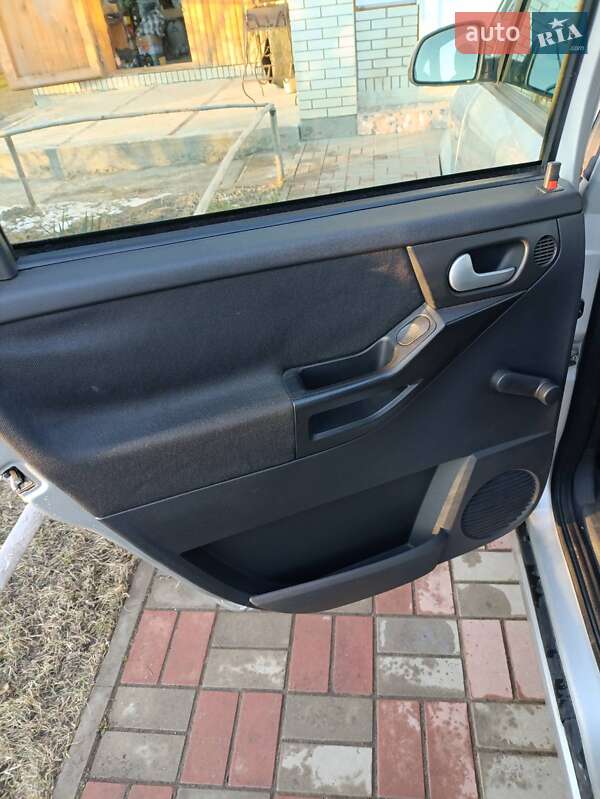 Микровэн Opel Meriva 2005 в Житомире фото 5 Микровэн Opel Meriva 2005 в Житомире