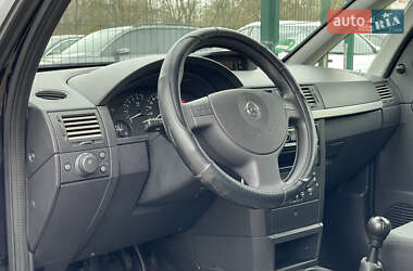 Микровэн Opel Meriva 2004 в 