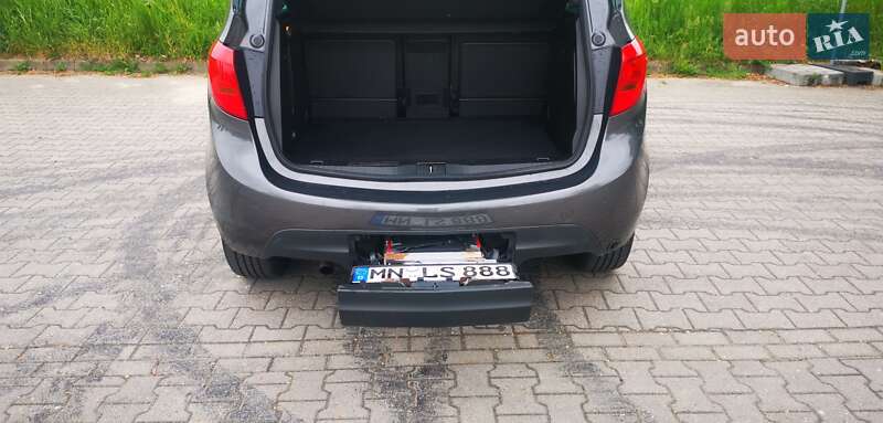 Микровэн Opel Meriva 2012 в Львове