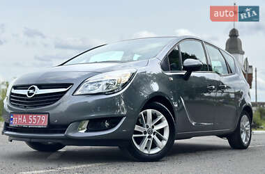 Мікровен Opel Meriva 2015 в Бурштині