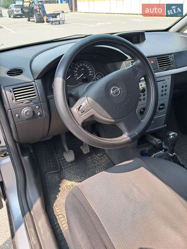 Мікровен Opel Meriva 2003 в Кам'янському