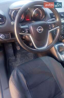 Микровэн Opel Meriva 2011 в Вараше