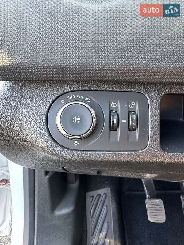 Микровэн Opel Meriva 2014 в Белогородке