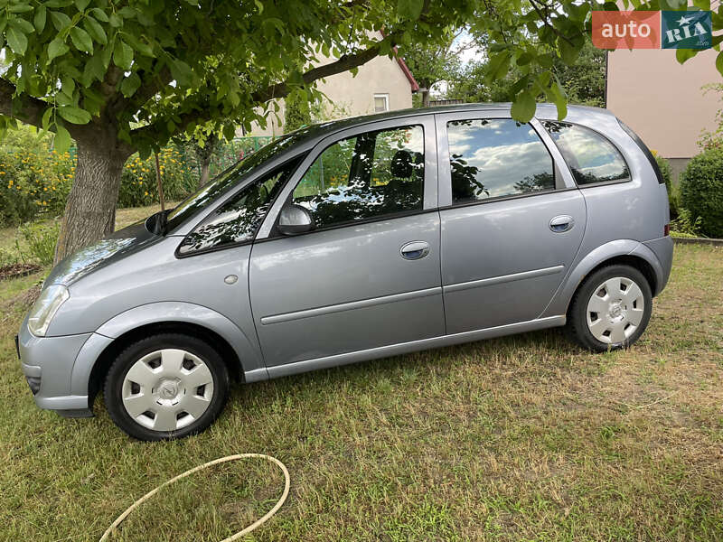 Мікровен Opel Meriva 2008 в Києві