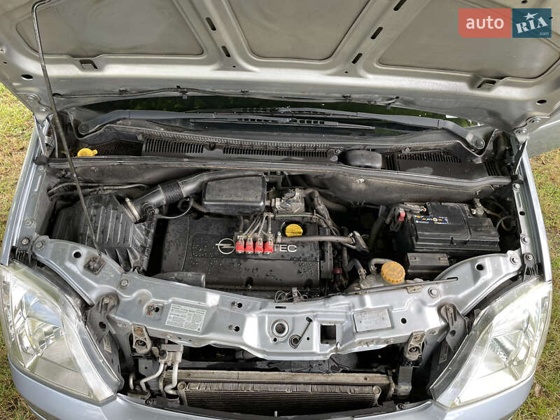 Мікровен Opel Meriva 2008 в Києві