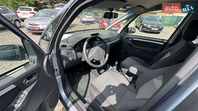 Микровэн Opel Meriva 2008 в Луцке