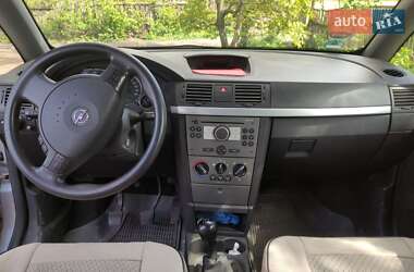 Микровэн Opel Meriva 2004 в 