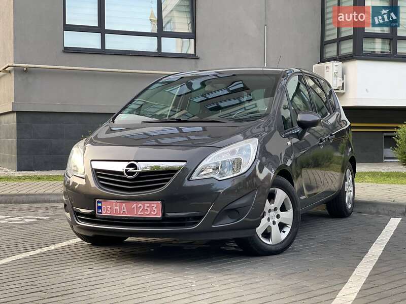 Opel Meriva 2011
