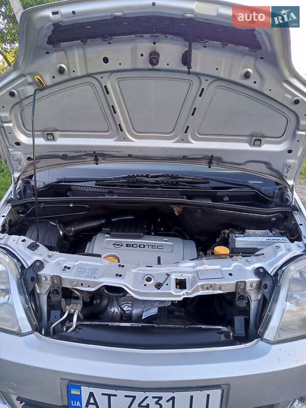 Микровэн Opel Meriva 2005 в Косове