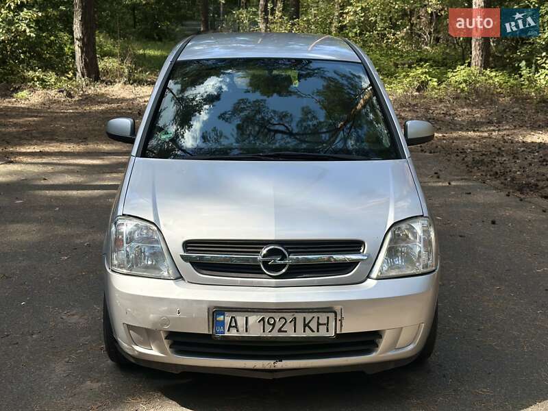 Opel Meriva 2004