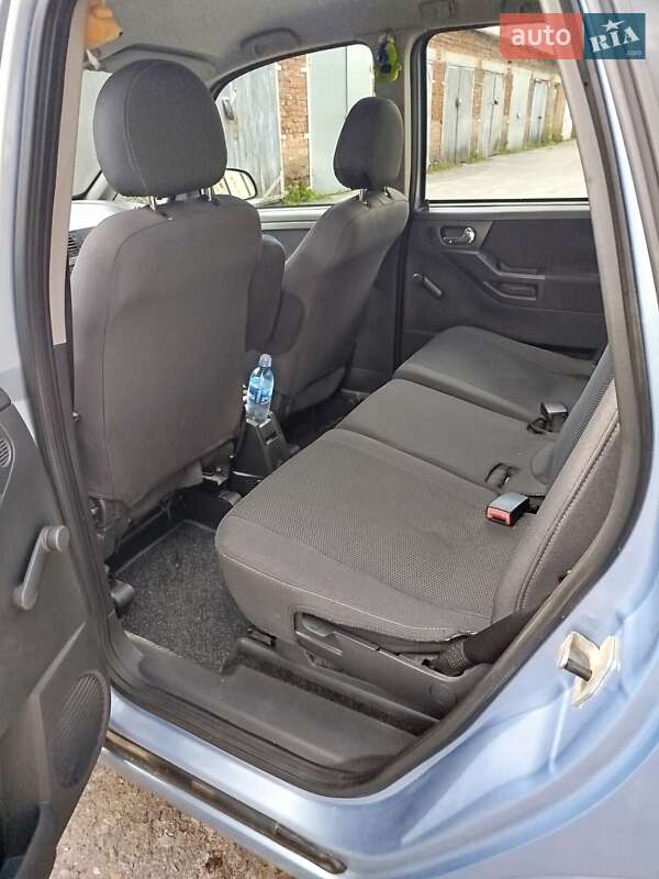 Мікровен Opel Meriva 2006 в Звягелі