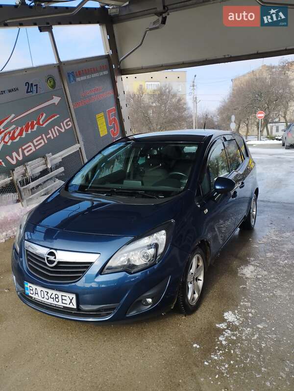 Opel Meriva 2013
