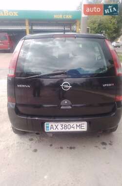 Микровэн Opel Meriva 2004 в 