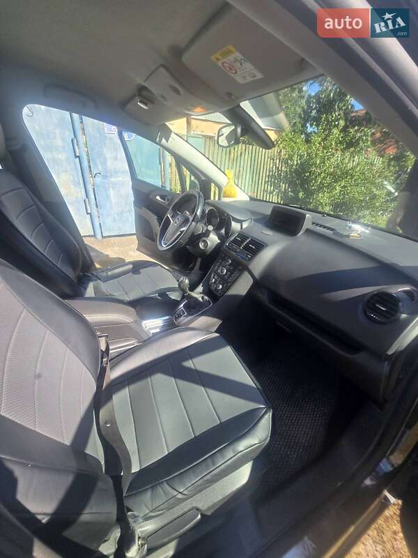 Микровэн Opel Meriva 2015 в Гостомеле