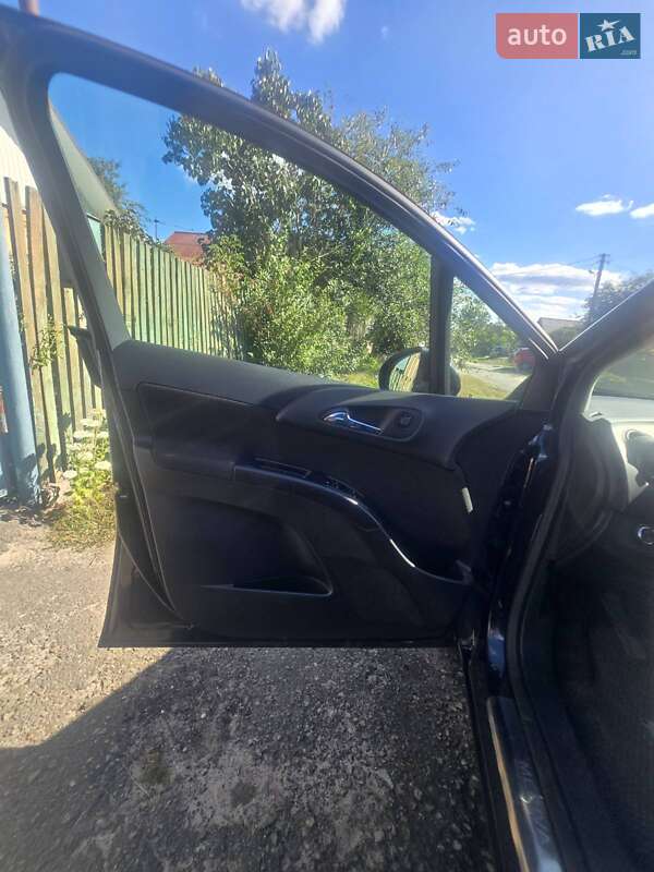 Микровэн Opel Meriva 2015 в Гостомеле