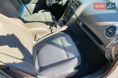 Микровэн Opel Meriva 2013 в 
